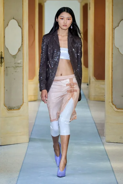Look 35